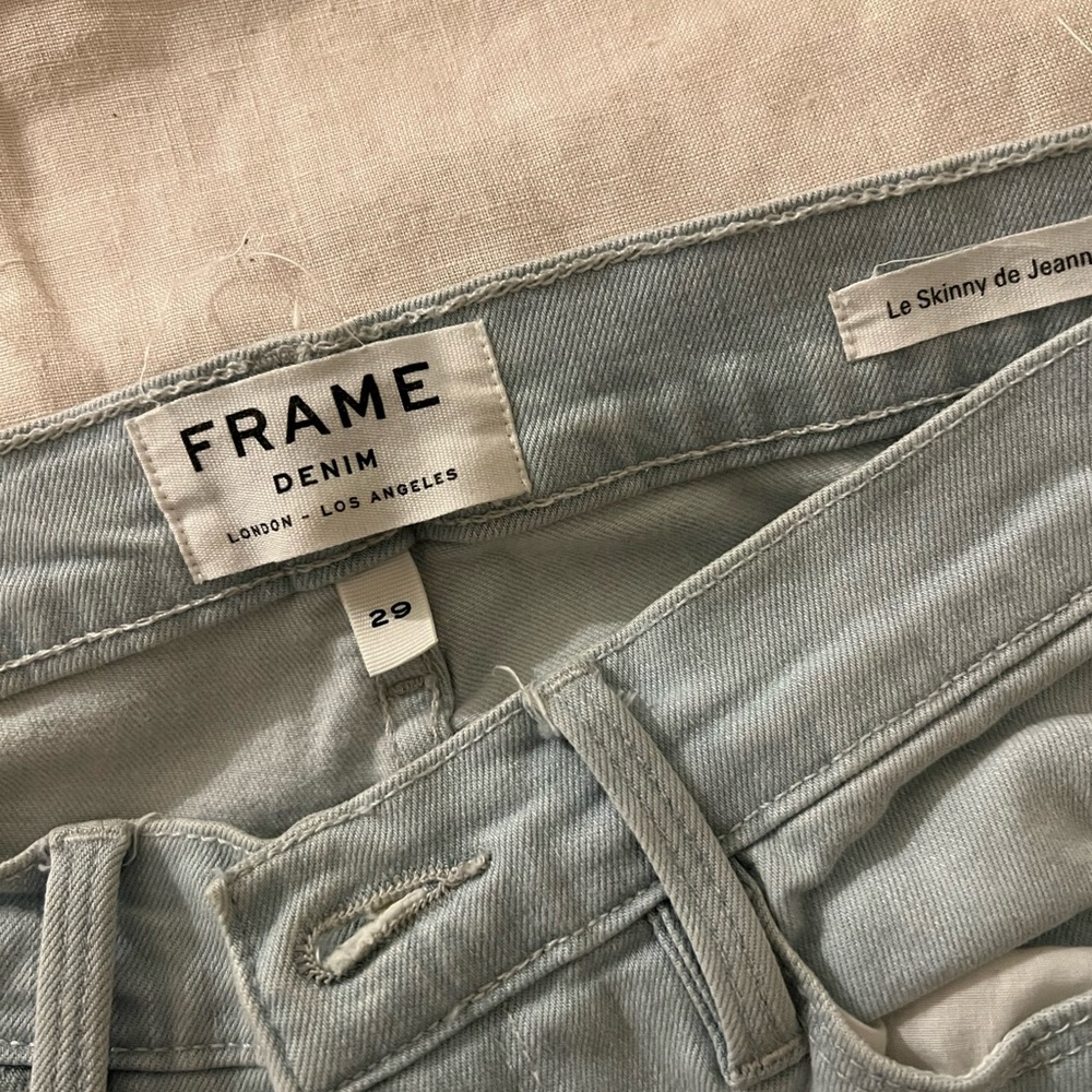 Size 29 Frame Denim Le Skinny De Jeanne light wash - Picture 3 of 3